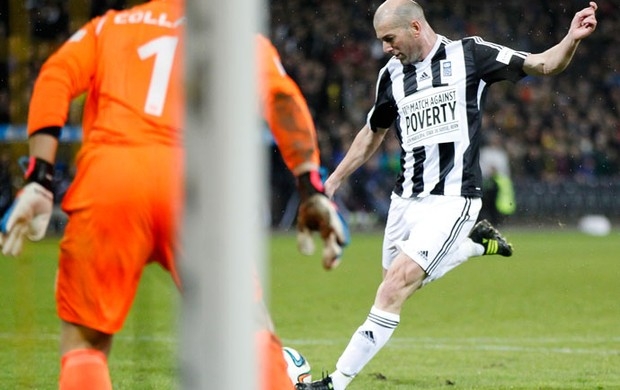 Video: Ronaldo, Zidane và những người bạn thắng Young Boys 8-6